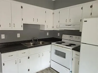 812 W 27th St — Photo 27