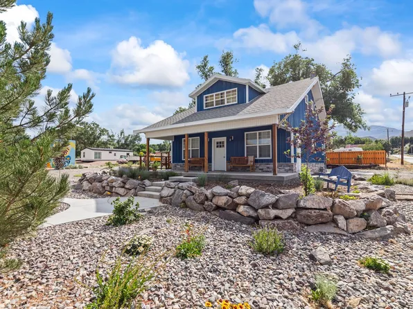 87 N 100 W, Marysvale, UT 84750