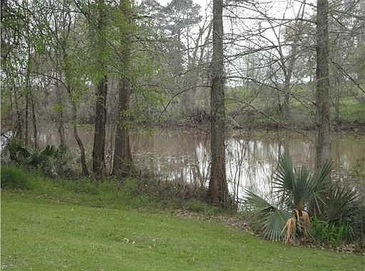 2nd image of 380 Gladys Dr