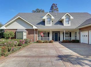 1109 Transcontinental Dr, Metairie, LA 70001