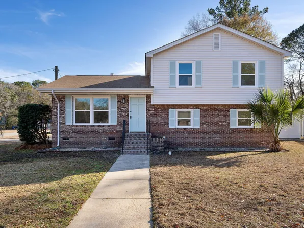 3247 Poindexter Rd, North Charleston, SC 29420