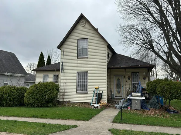 315 S Montgomery St, Bremen, IN 46506
