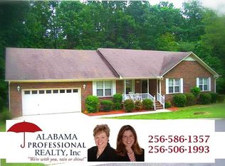 616 Meadow Wood Cir NW, Arab, AL 35016