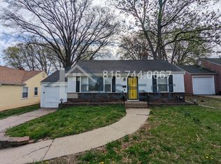 6427 Walrond Ave, Kansas City, MO 64132