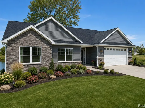 8504 Forest Glen Dr, Grand Blanc, MI 48439