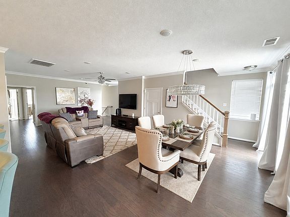 5th image of 1802 Promenade Ln