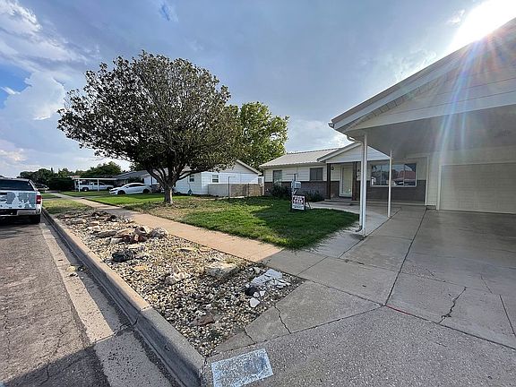 3rd image of 1831 N Brazos Ave