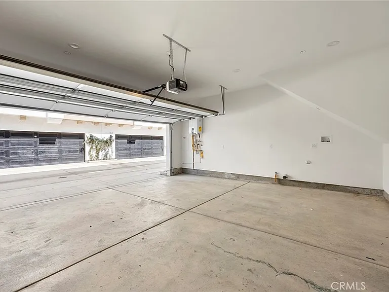 7692 9th St #105 — Photo 27