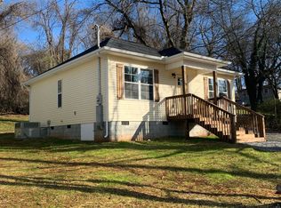906 Hollywood Rd, Knoxville, TN 37919