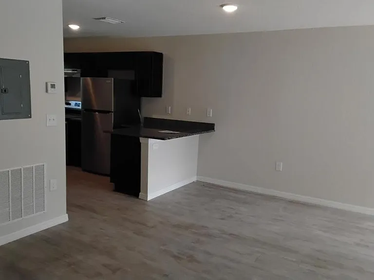 9426 N Manashee Dr — Photo 3