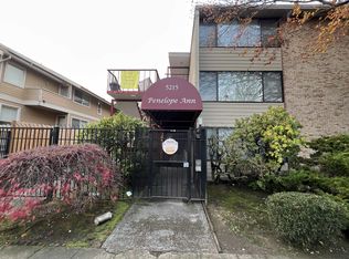 5215 15th Ave NE APT 3, Seattle, WA 98105