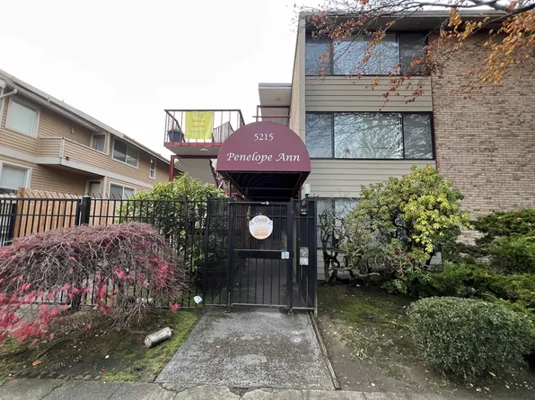 5215 15th Ave NE, Seattle, WA