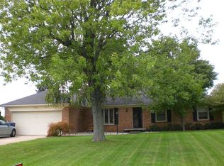 962 Santa Ana Dr, Greenwood, IN 46143