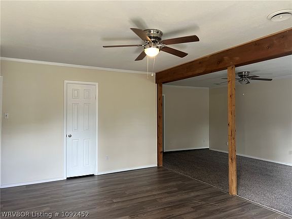 3rd image of 123 Gama Cir