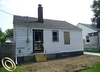 4th image of 12041 Westwood St