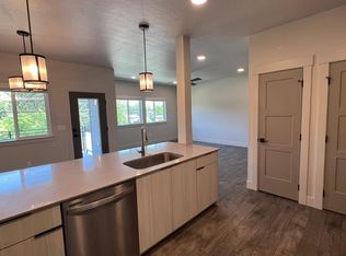 3711 S Council Spring Rd APT 302, Boise, ID 83716