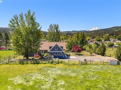 2939 Wyeast Rd, Hood River, OR, 97031