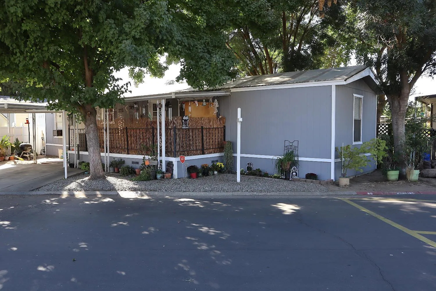 9360 N Blackstone Ave Space 252 photo 1