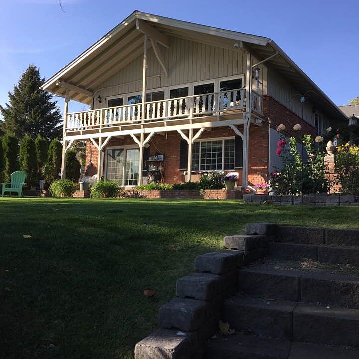 1st image of 23710 E 3rd Ave