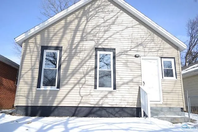1616 Milburn Ave photo 1