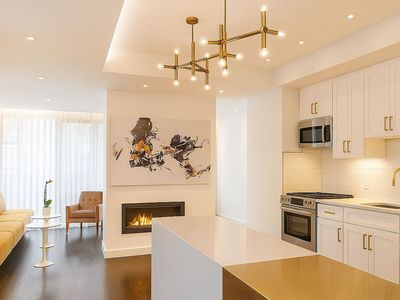 956 5th Ave Floor 2A, New York, NY, 10075