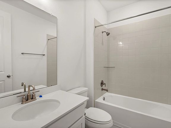 Private bath. Note Sample product photo - actual exterior and interior selections may vary.