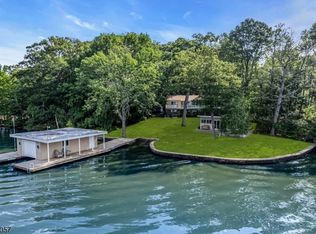 201 S New Jersey Ave, Jefferson Twp., NJ 07849