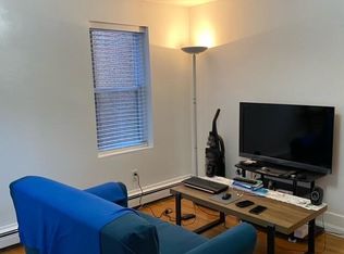 20 Hanover Ave #2R, Boston, MA 02109