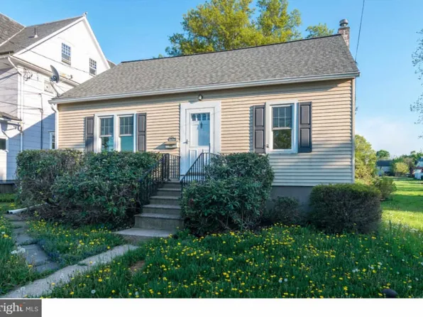 262 Fairview Ave, Quakertown, PA 18951