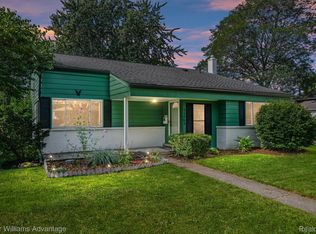 31465 Alabama St, Livonia, MI 48150
