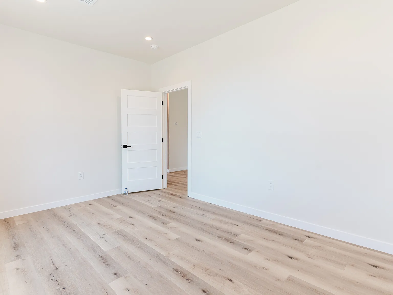 4 bed, 3.5 bath, 2878 sqft, $4,750 — Photo 4