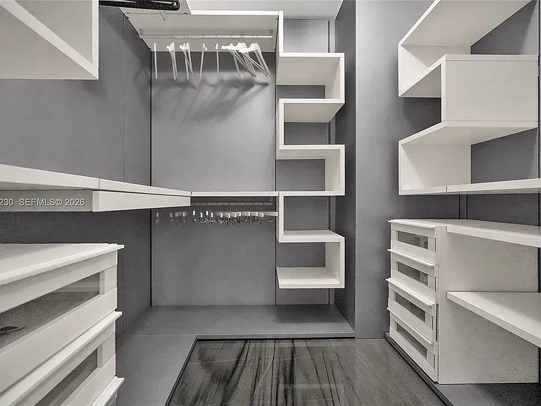 1100 Biscayne Blvd #6001 — Photo 29