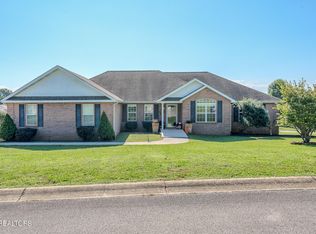 542 Southview Cir, Kodak, TN 37764
