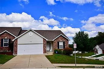 1720 Lexington Dr photo 1