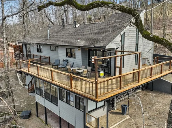 14041 Wolf Dr, Rogers, AR 72756