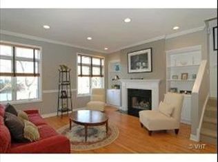 1149 W George St, Chicago, IL 60657