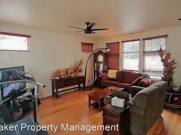3rd image of 6232 Harbor Sunset Ln