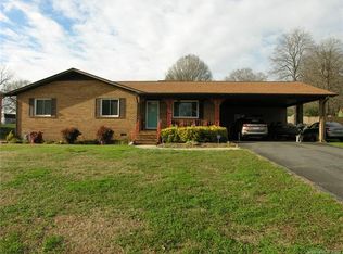 108 Springway Dr, Kannapolis, NC 28081