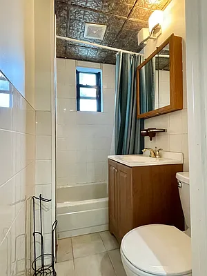 Rented by Daniel Gale Sotheby's International Realty | media 18