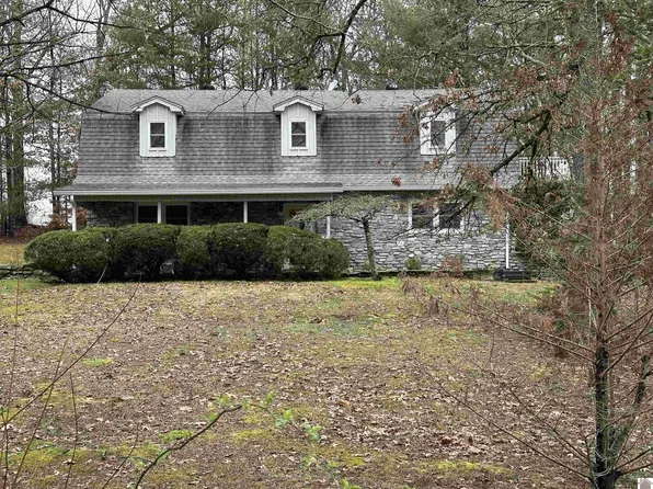 894 Forest Dr, Benton, KY 42025