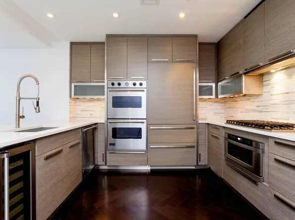 400 West 12th Street image 1 of 6