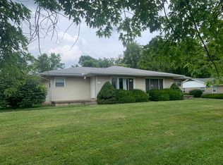 1912 N Maxine Rd, Bloomington, IN 47404