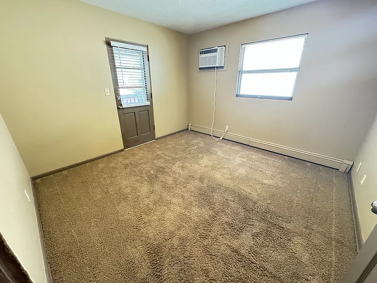 1930 Washington St #5 — Photo 10