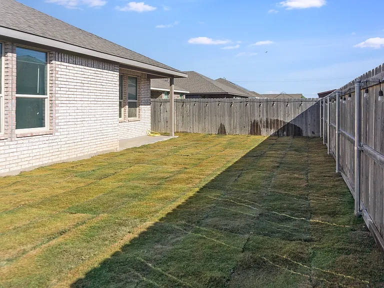 6909 Capstone Rd — Photo 32