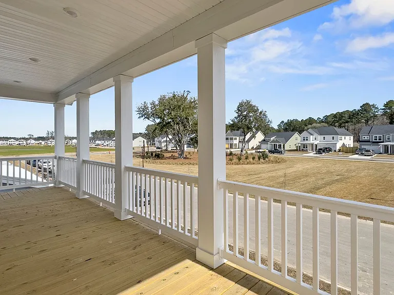 1014 Shore Lap St — Photo 3