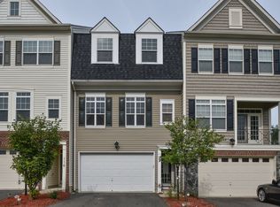 114 Hunting Creek Ln, Stafford, VA 22556