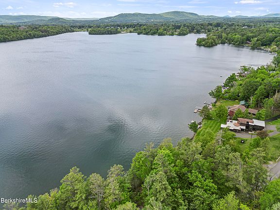 4th image of 172 Blythewood Dr