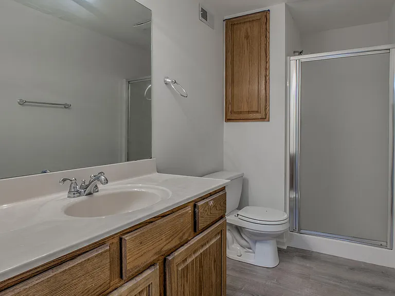 1909 Clear Ct — Photo 19