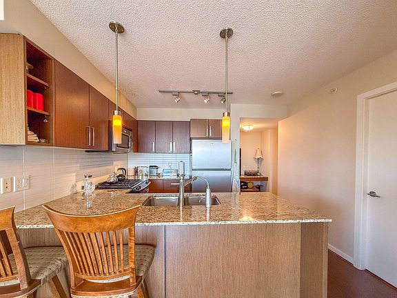 3rd image of 9868 Cameron St #905