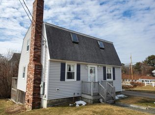 1 Bayview Ave, York, ME 03909